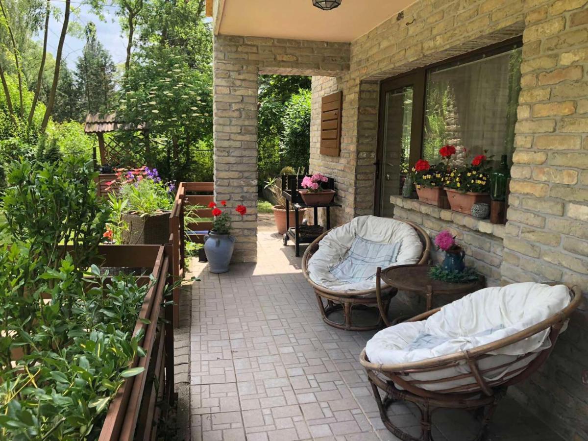 Tulipan Apartman Eger Luaran gambar