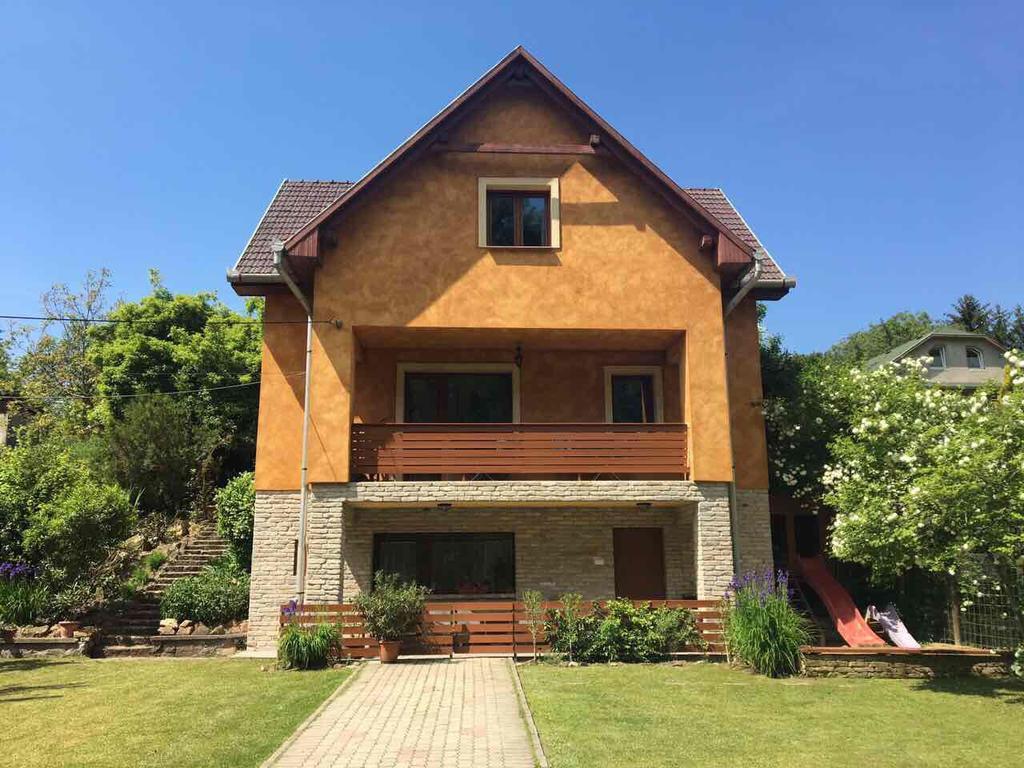 Tulipan Apartman Eger Luaran gambar