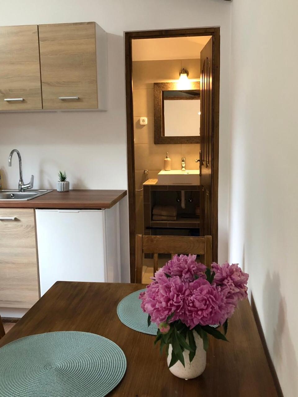 Tulipan Apartman Eger Luaran gambar